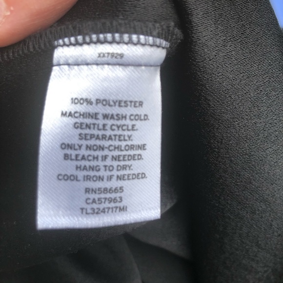 ☀️☀️☀️ 4/$20 Leith tuxedo surplice dress - Picture 8 of 8